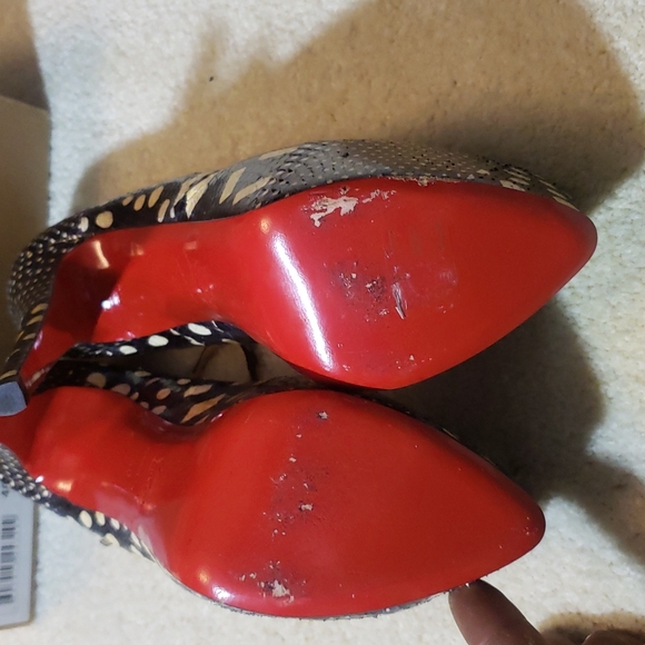 Christian Louboutin size 40 color black and white 100% AUTHENTIC - Picture 13 of 13